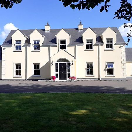 Single Or Twin Room In Lovely Country Residence Nobber Exterior photo